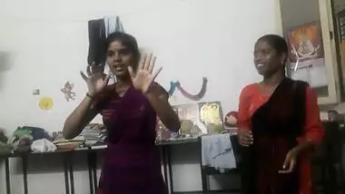 Tamil hot college hostel girls fun (tamil audio) part 2