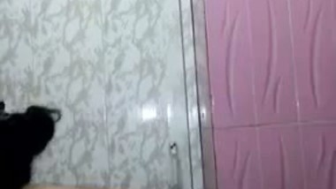 Bengali Boudi nude bath showing huge boobs