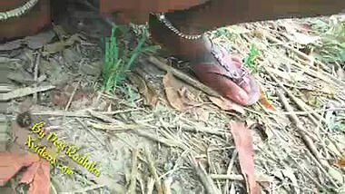 Indian couple fucking outdoor