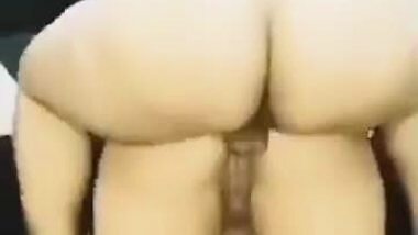 Hot Paki aunty riding with moaning