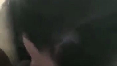 Desi milf sucks a hard dick in the Bangladeshi xvideo