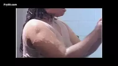Sexy Indian In Shower – Movies