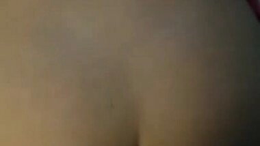 Wife gets nailed in doggy by Indian hubby