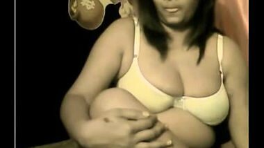 Busty Cheating Indian auntie exposes boobs for Lover
