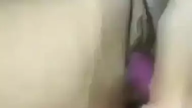 Horny Desi Girl Masturbating