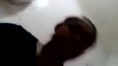 Indian bbw girl record her boobs and pussy for her bf