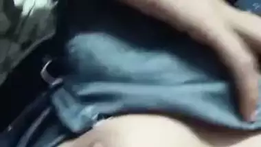 Desi girlfriend boob show selfie video for lover