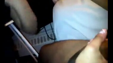 Hot aunty milking penis till he cums