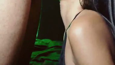 Girl Gives BJ to BBC