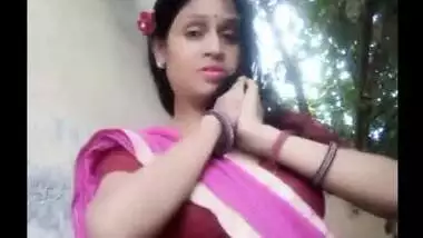 pune housewife aunty atashi roy sexy navel boobs expose