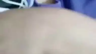 Sexy Paid Girl Shows Her Boobs on VC