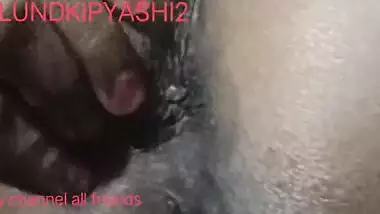 Deshi Sexy Bhabhi Pussy Fingering In Injoy