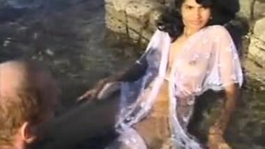 Indian Amateur Babes Hardcore Fucking On Beach