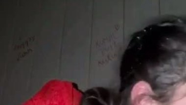 An 18-year-old girl rides on a dick in the desi xxx video