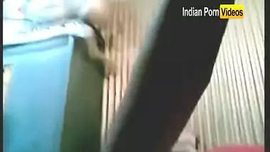 Indian porn desi girl’s boobs exposure