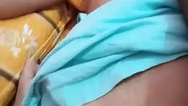 Rana ji chhor dijie na aunty fingering nd rubbing nipple part 2