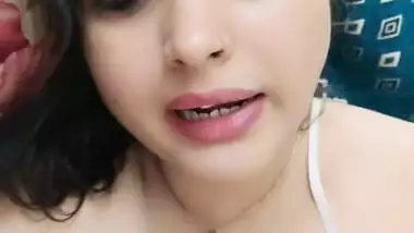 Meena Bhabhi Sexy Live