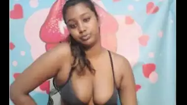 Huge boobs girl erotic bikini sex chat