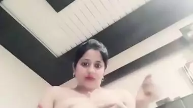 Desi cute wife sexy body