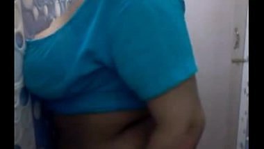 Desi sex mms of busty boobs housewife played with boobs