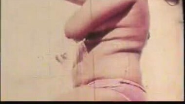 Desi indian B Grade movie nude bath