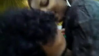 Teen Couple Outdoor Fun GF giving her boobs to BF