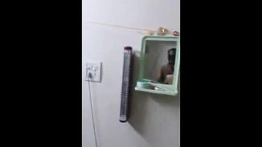 Recently married Surat wife teases hubby with petite body