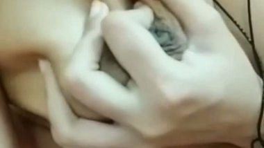 Bengali maal big boobs showing on video call