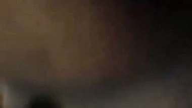 Young lady moans loudly in Tamil sex video