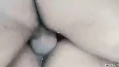 Sexy Desi Girl Hardcore Fucked and Cum Filed Pussy