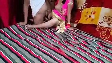 Girlfriend sex on bed