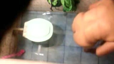 Bangla desi Neighbor aunty bathing & toilet Hidden cam 