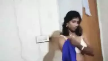 Tamil hottie Meera nude video
