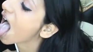 Desi Teen Blowjob and Cumshot