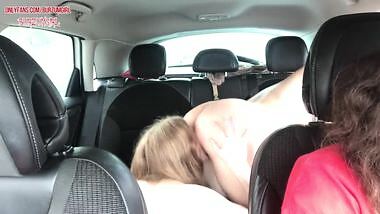 Let GF lick her best friend’s pussy while driving a car