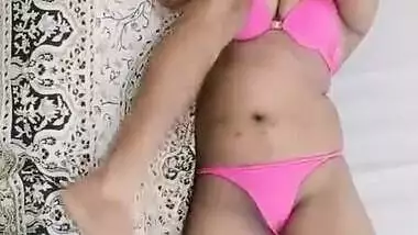 Desi Cute girl sarika fucking with bf