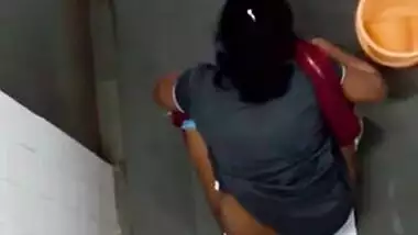 hidden camera in ladies toilet 3