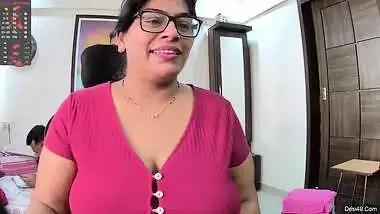 Today Exclusive- Famous Desi Mature Cam Couple Pussy Licking Clip