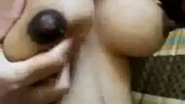 Some of indian Aunty's Boobs, Nipples flashing