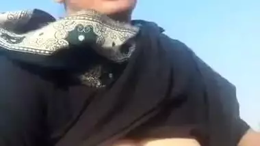 Chubby Pathani Bhabhi showing boobs and pussy outdoors
