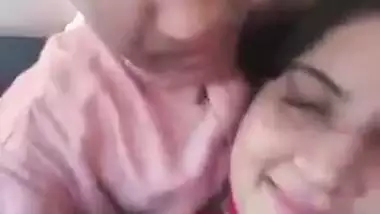 Pakistani boss secretary fondling sex in car video