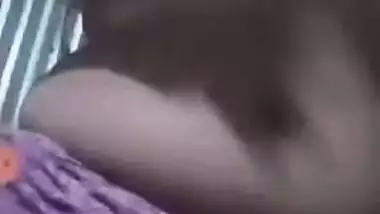 Today Exclusive-horny Desi Girl Showing Her Boobs And Pussy On Video Call Part 2