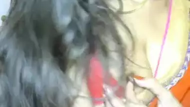 Sabila bhabhi showing her boobs on cam