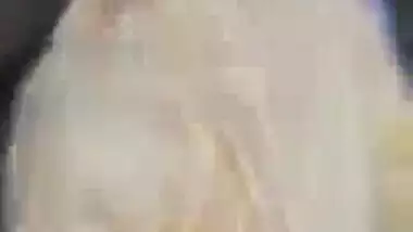 Busty milf aunty Pakistani XXX nude and sex selfie MMS video