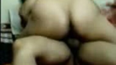 MY FRIEND's WIFE CHEATS AT FUCK RIDE