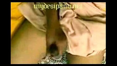Mallu sexy aunty first time front of cam mms