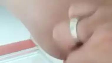 Indian beauty with shaved cunt loves sex and XXX masturbation on camera