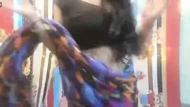 Puja bhabi sexy dance