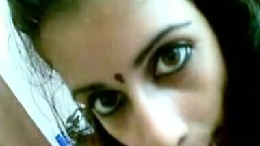 Kerala Couple Honeymoon 