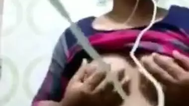 Desi Girl Showing Lover On VIDEOCall